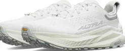Altra Women's Olympus 6 White/White