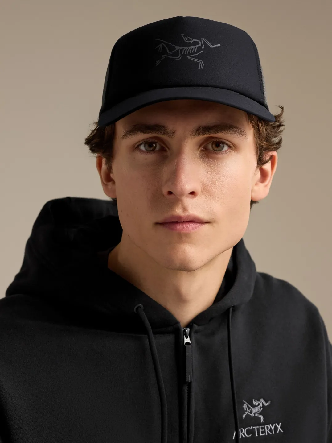 Arc'teryx Bird Trucker Hat Black/Cloud