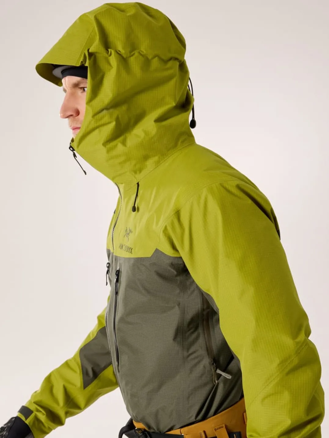 Arc'teryx Men's Alpha Jacket Olive Moss / Tatsu