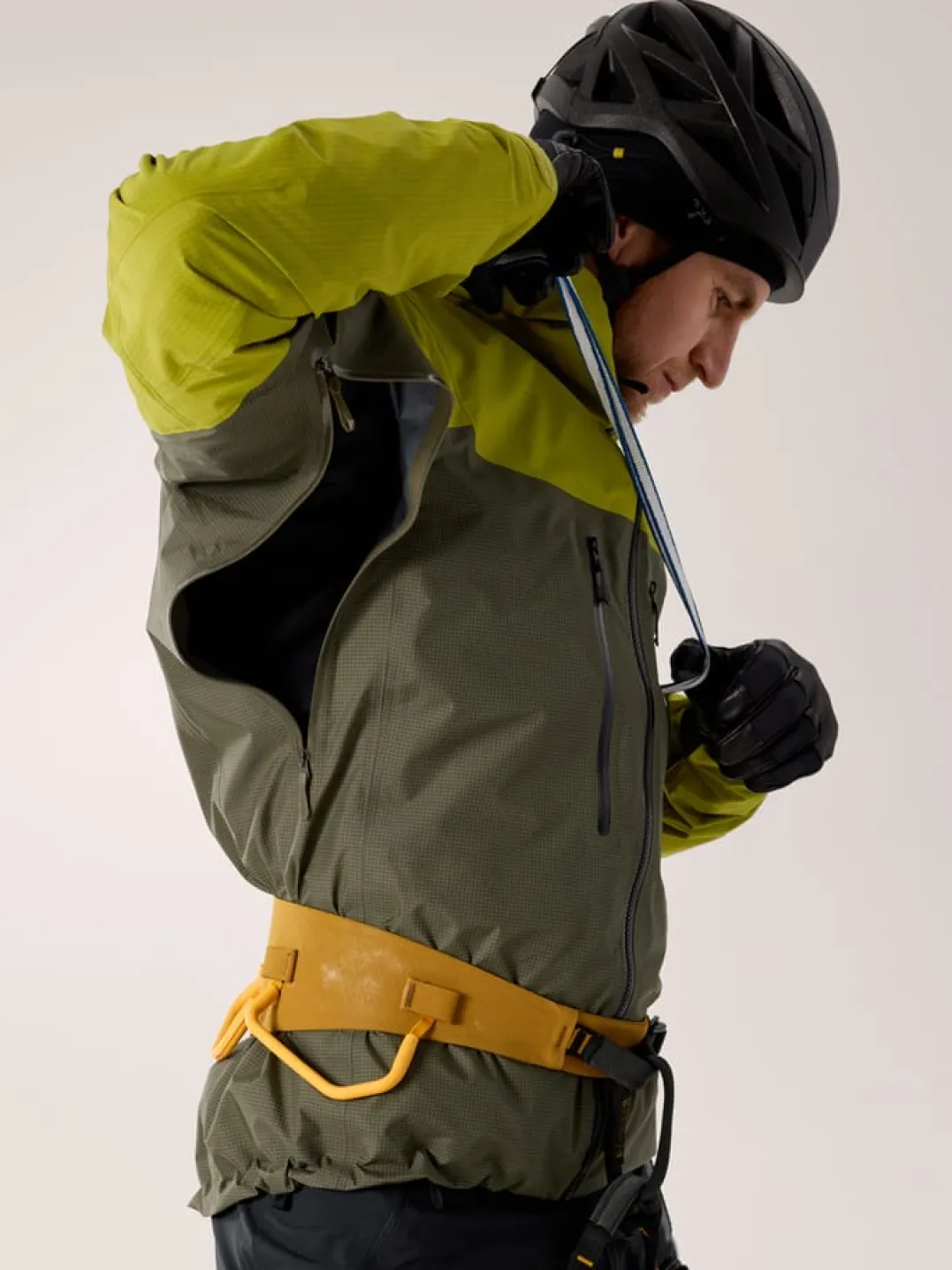 Arc'teryx Men's Alpha Jacket Olive Moss / Tatsu