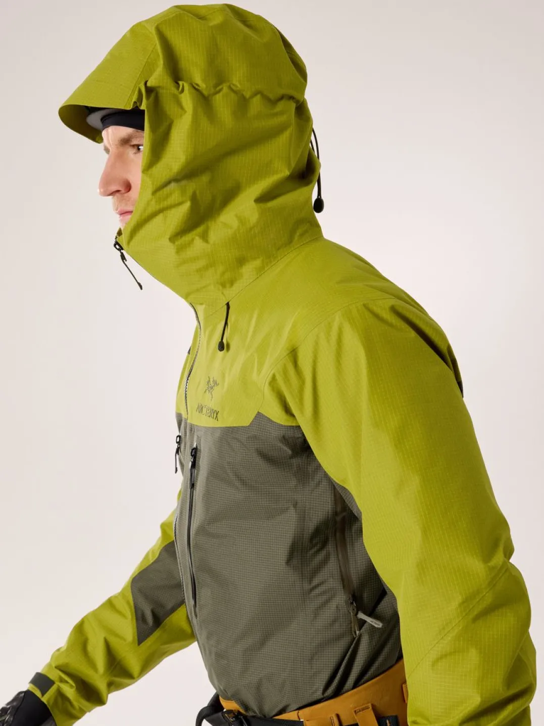 Arc'teryx Men's Alpha Jacket Olive Moss / Tatsu
