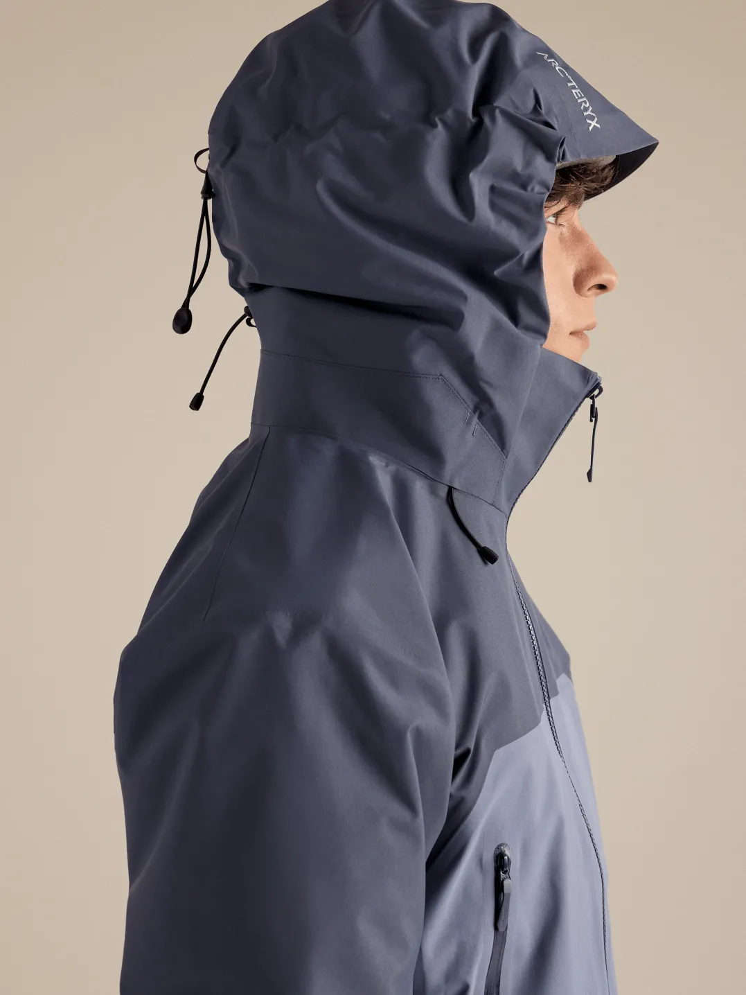 Arc'teryx Men's Beta AR Jacket Dk Stratus/Stratus