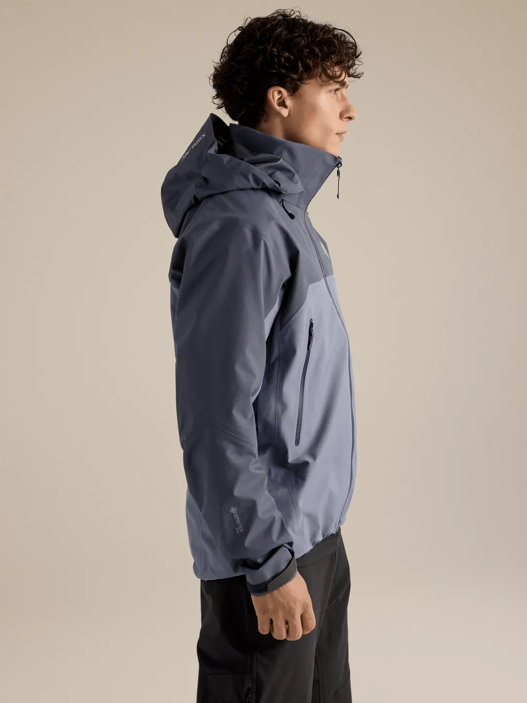 Arc'teryx Men's Beta AR Jacket Dk Stratus/Stratus
