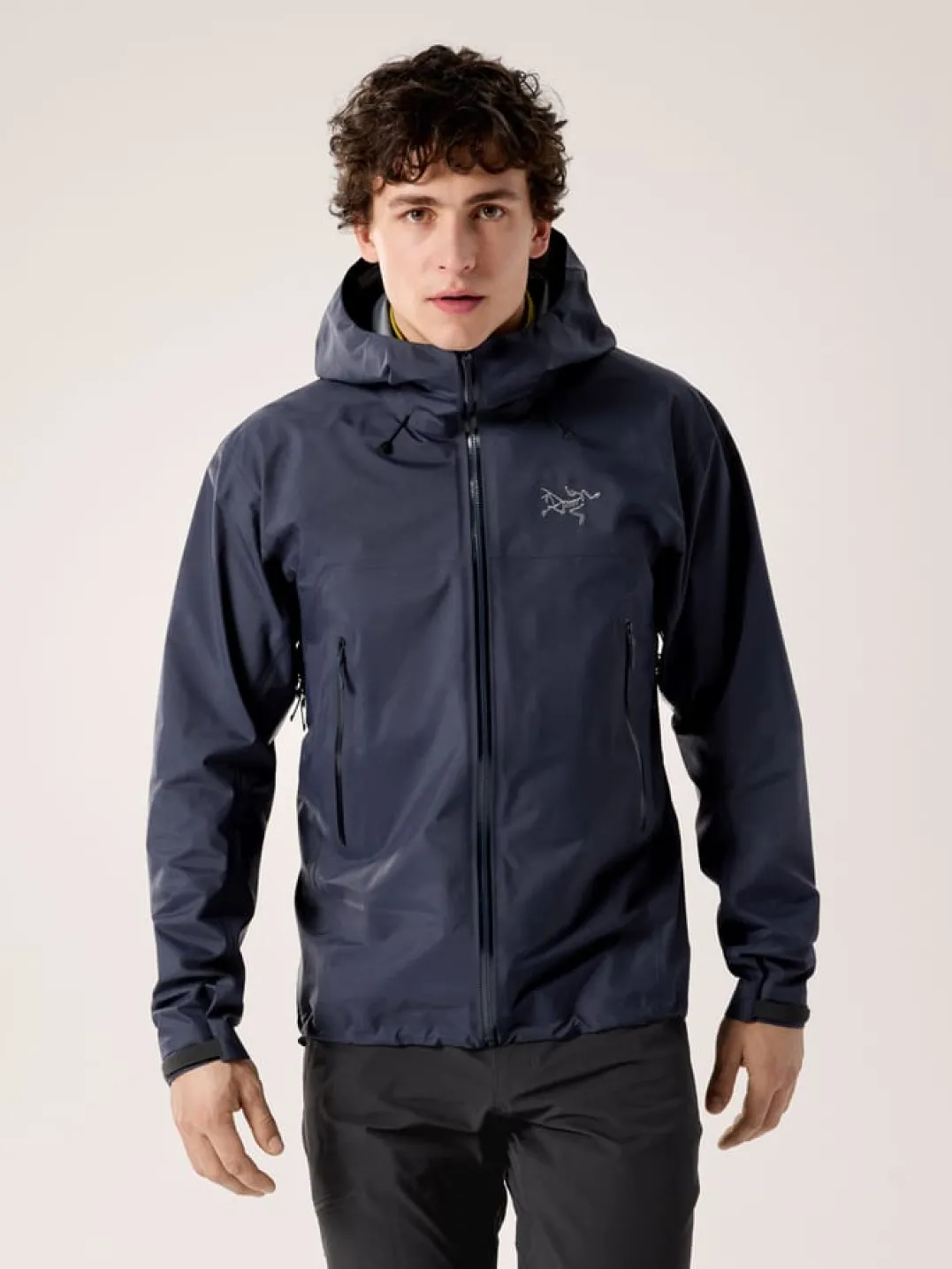 Arc'teryx Men's Beta SL Jacket Black Sapphire