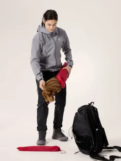 Arc'teryx Men's Beta SL Jacket Void