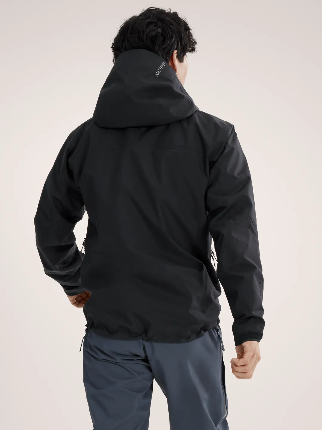 Arc'teryx Men's Beta SV Jacket Black