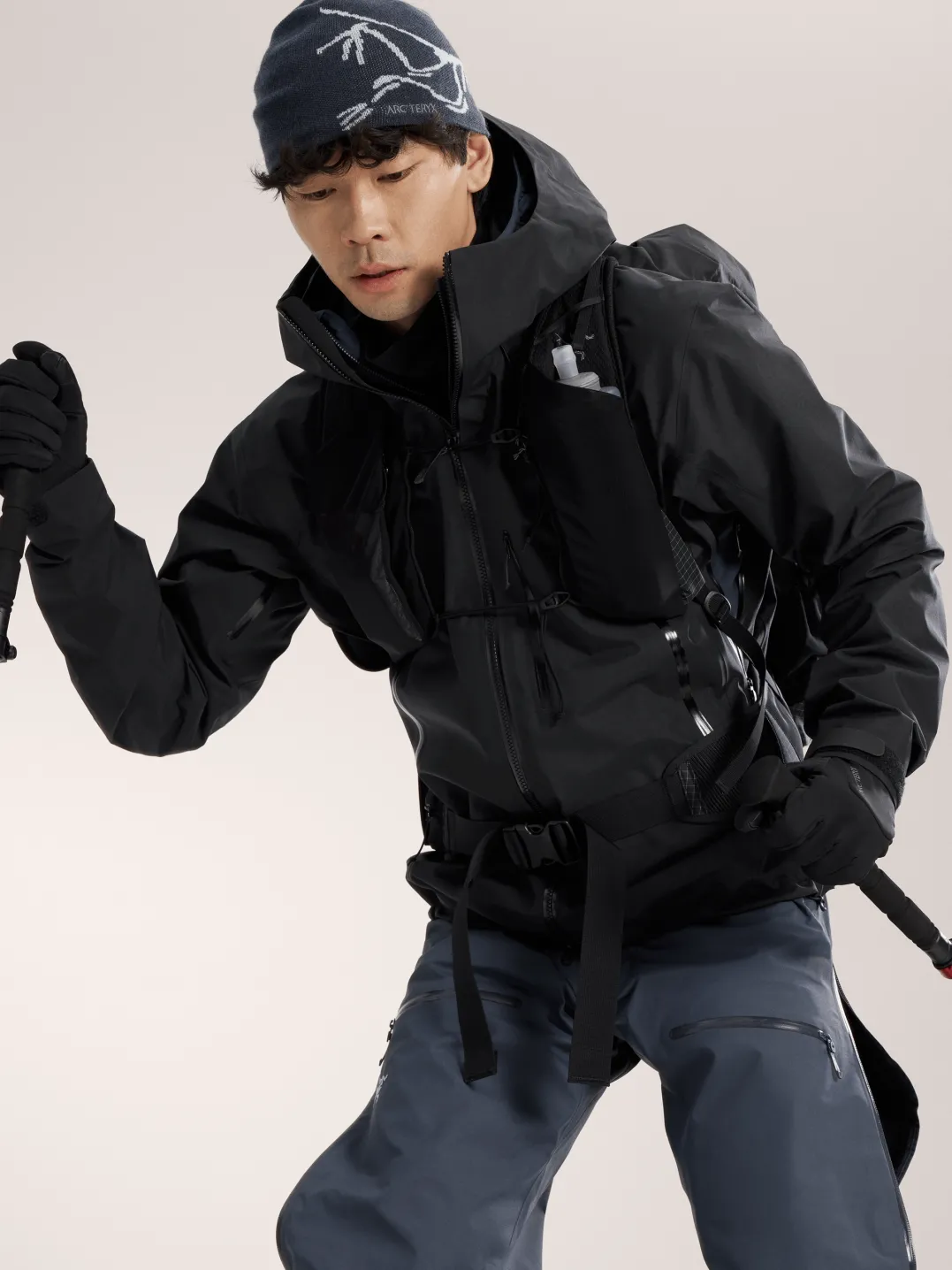 Arc'teryx Men's Beta SV Jacket Black