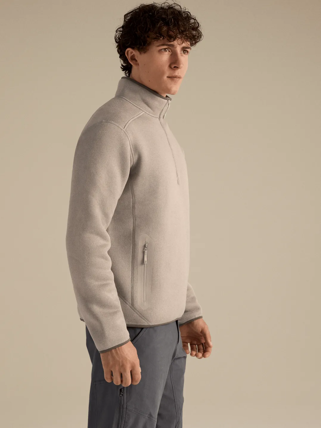 Arc'teryx Men's Covert 1/2 Zip Neck Rune Heather