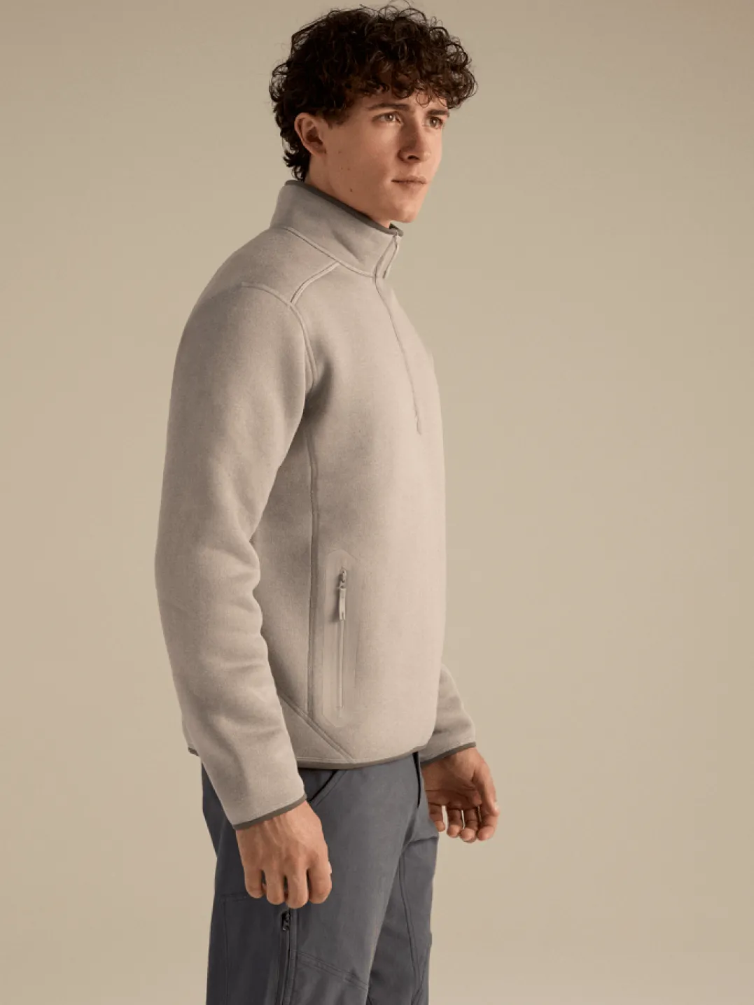 Arc'teryx Men's Covert 1/2 Zip Neck Rune Heather