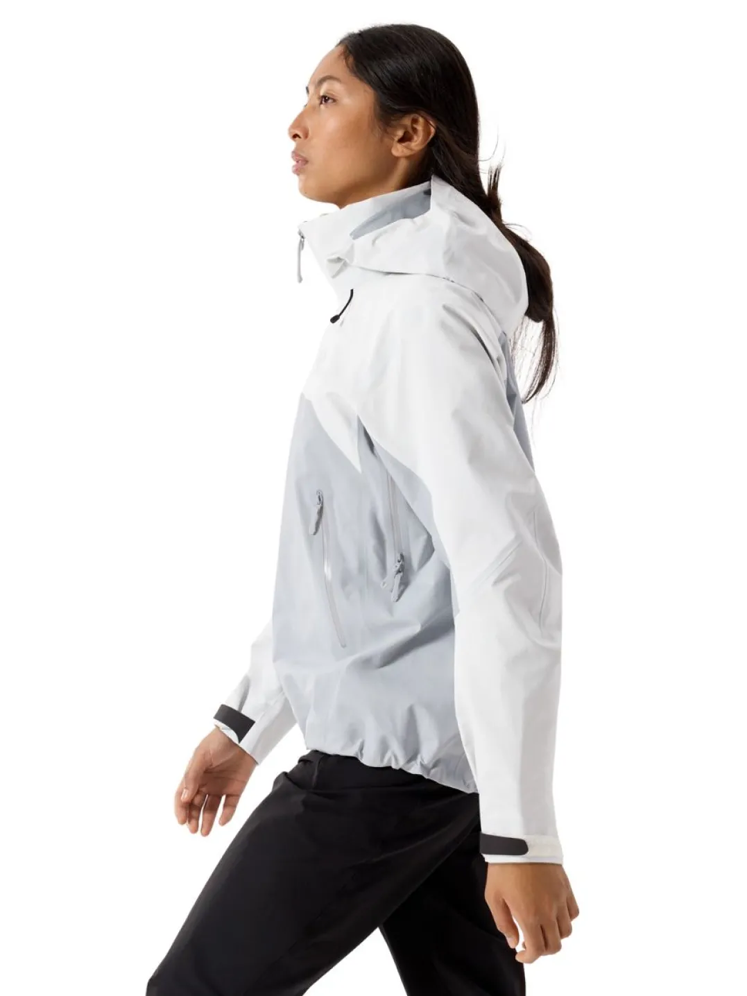 Arc'teryx Women's Beta AR Jacket Arctic Silk / Solitude Ii