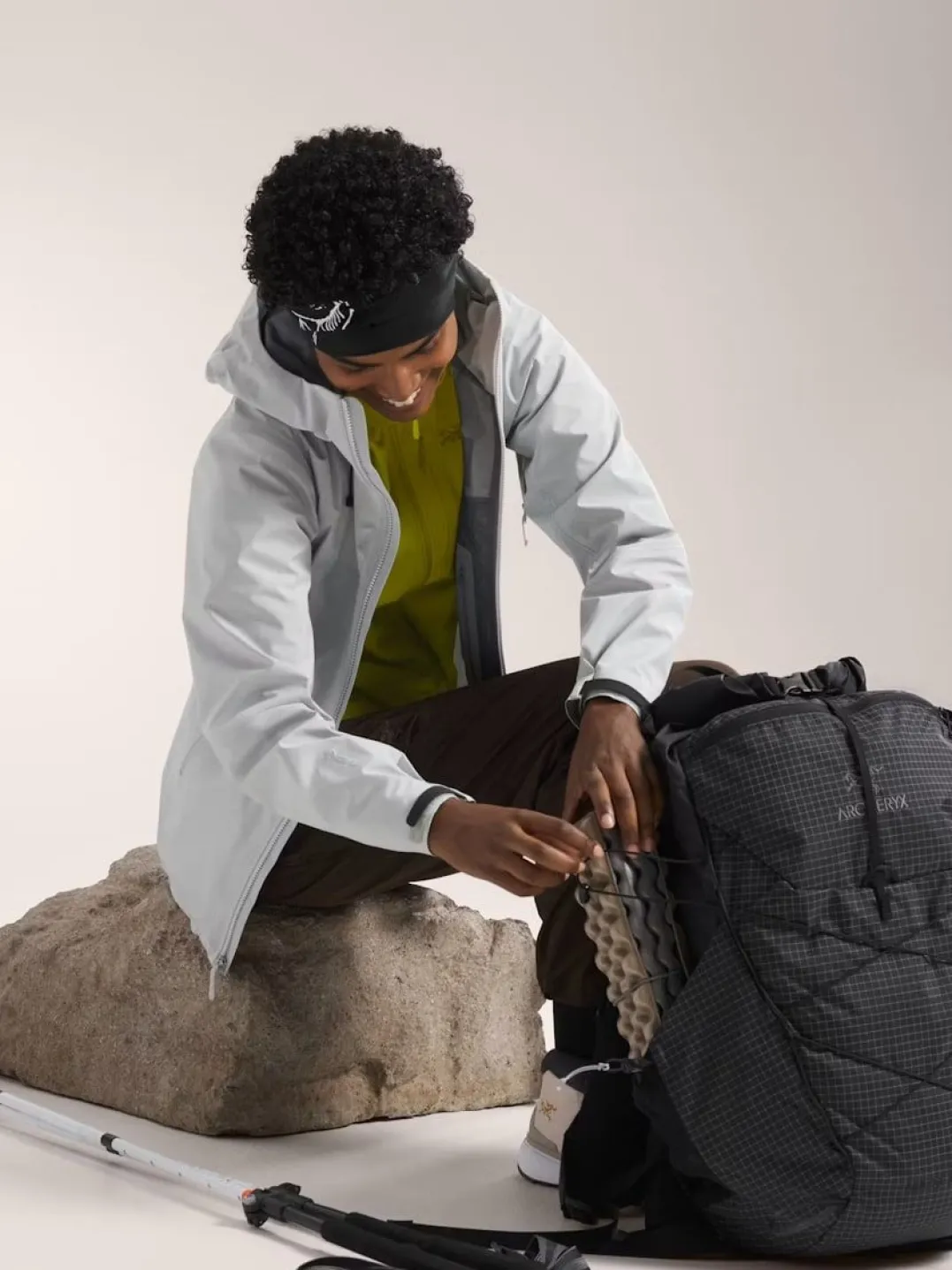 Arc'teryx Women's Beta SL Jacket Solitude