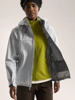 Arc'teryx Women's Beta SL Jacket Solitude