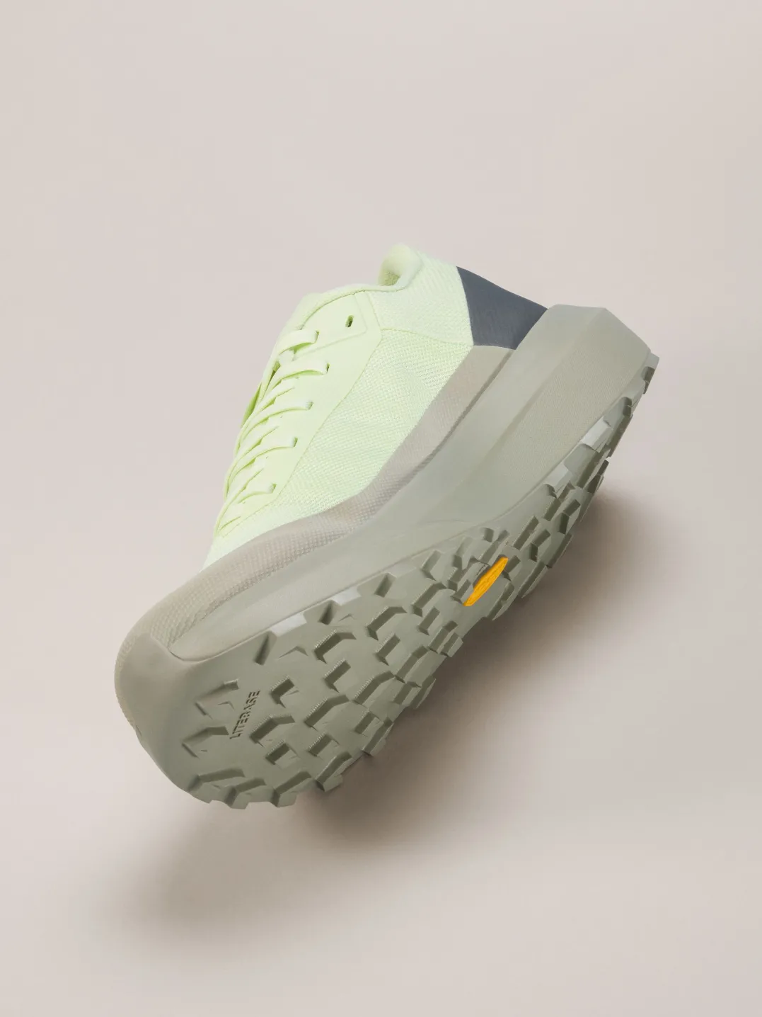 Arc'teryx Women's Norvan LD 4Shincha/Habitat