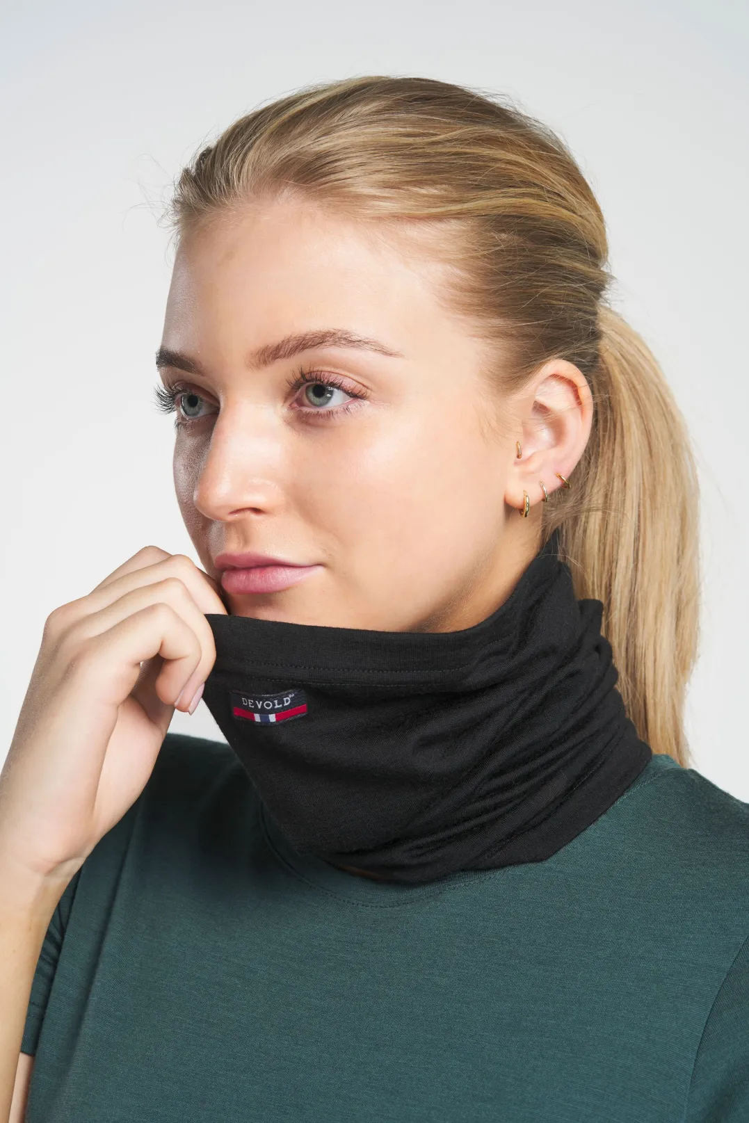 Devold Breeze Merino 150 Headover Black