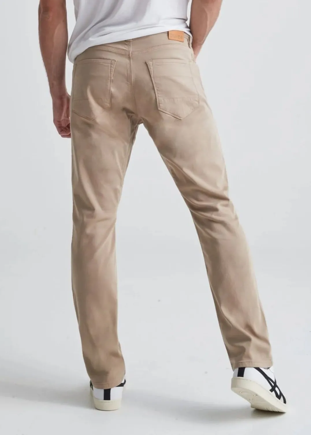 Duer No Sweat Relaxed Taper Desert Khaki