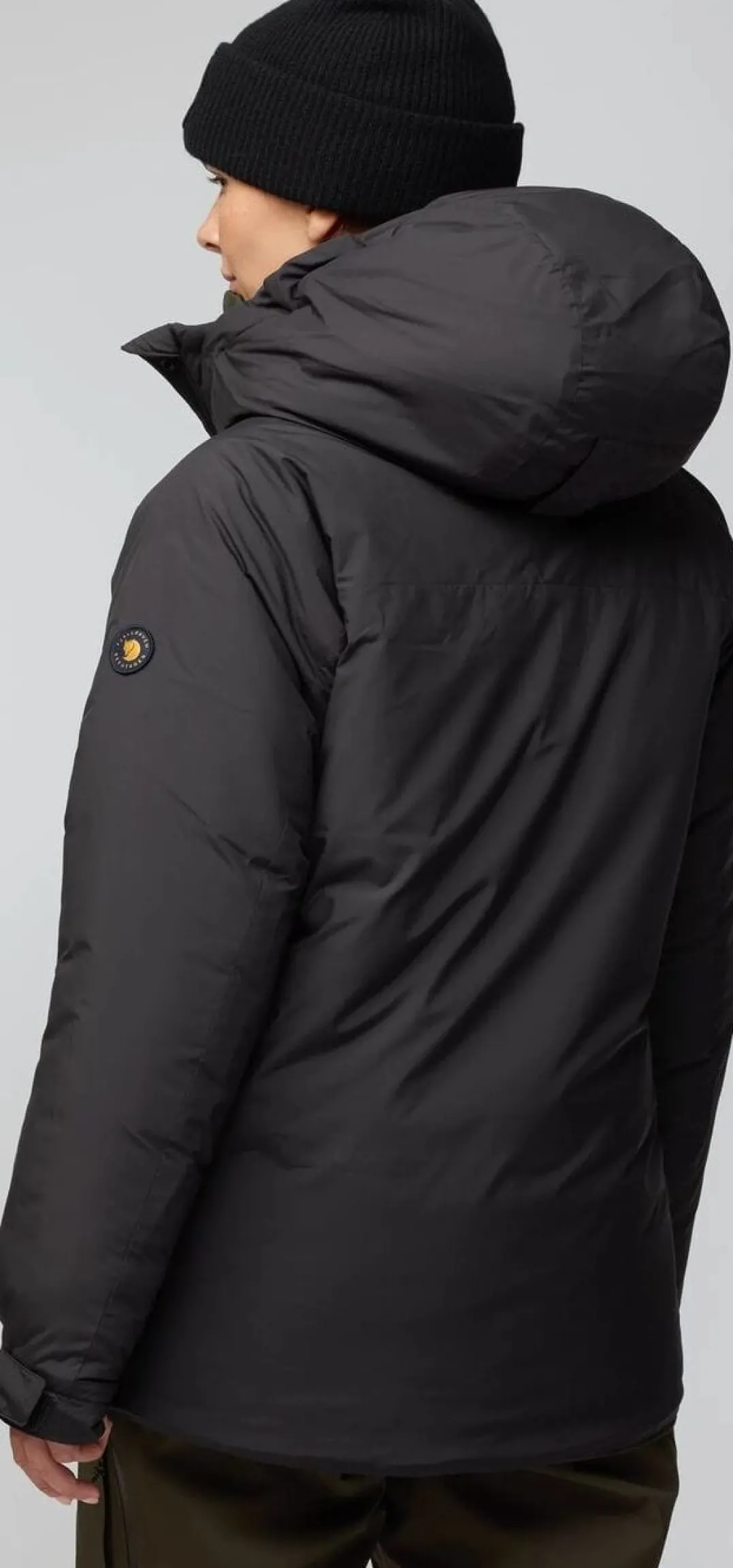 Fjällräven Bergtagen 130 Insulation Jkt W Black-deep Forest