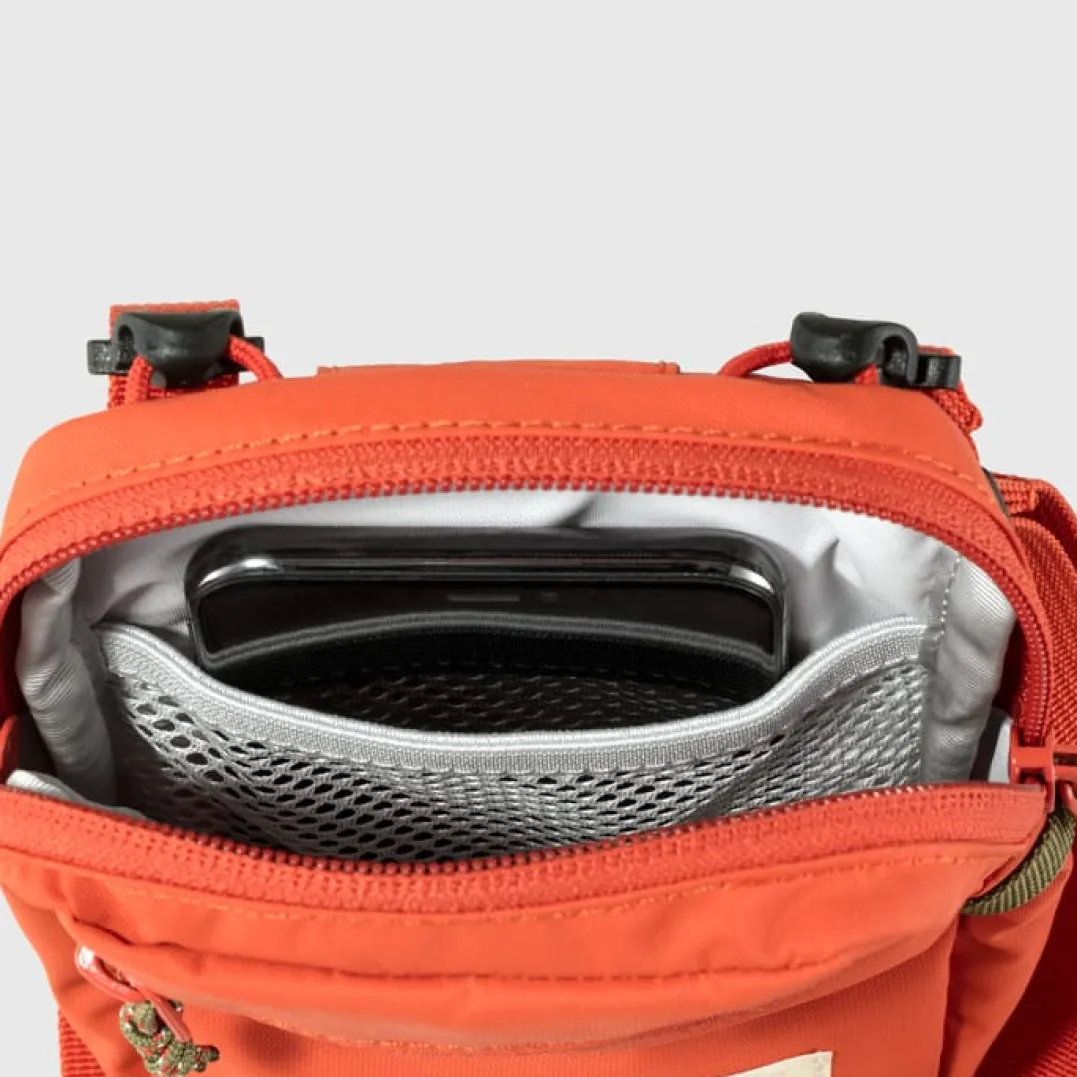 Fjällräven High Coast Pocket Rowan Red