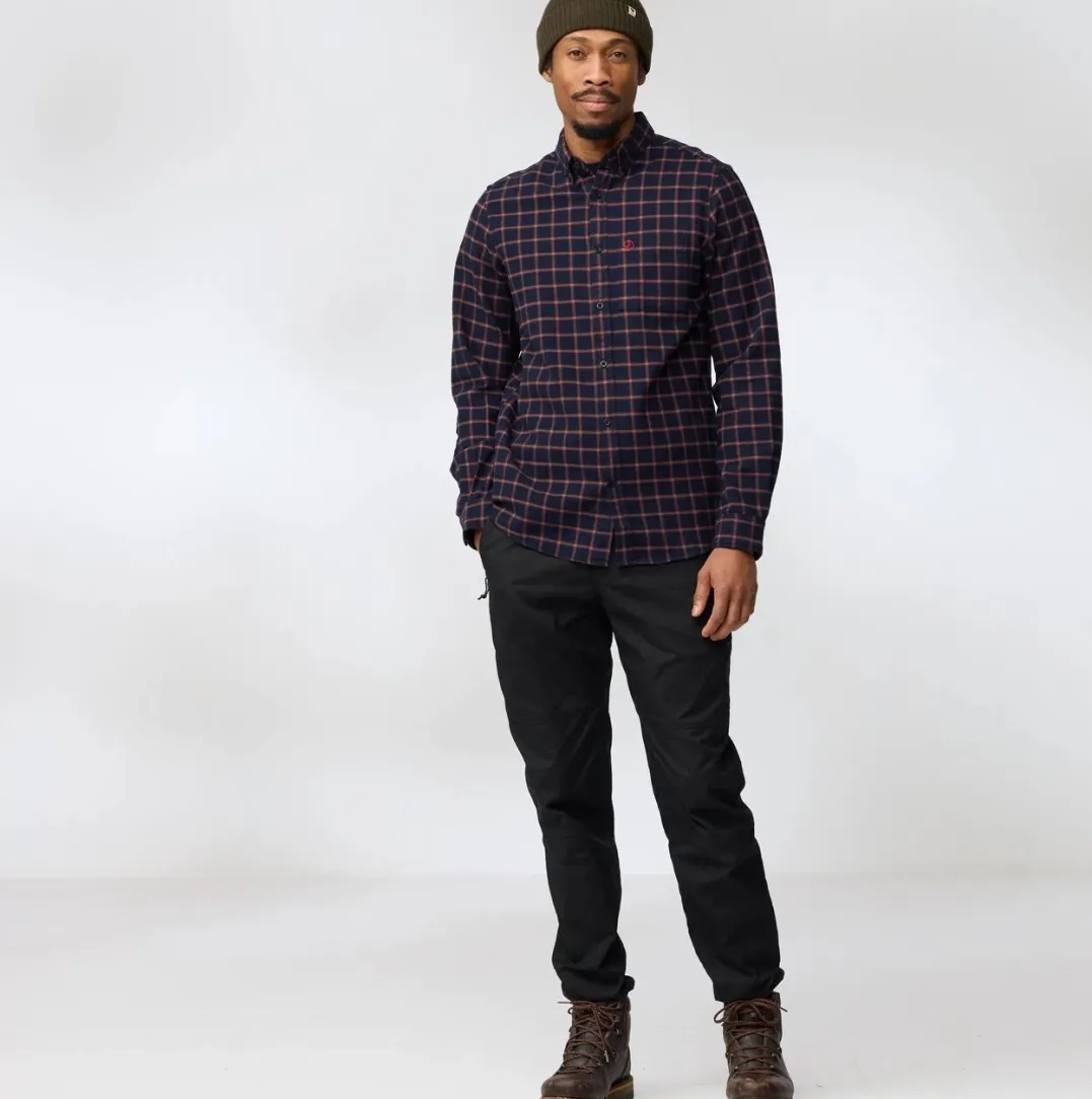 Fjällräven Men's Övik Flannel Shirt Dark Navy-Chalk White