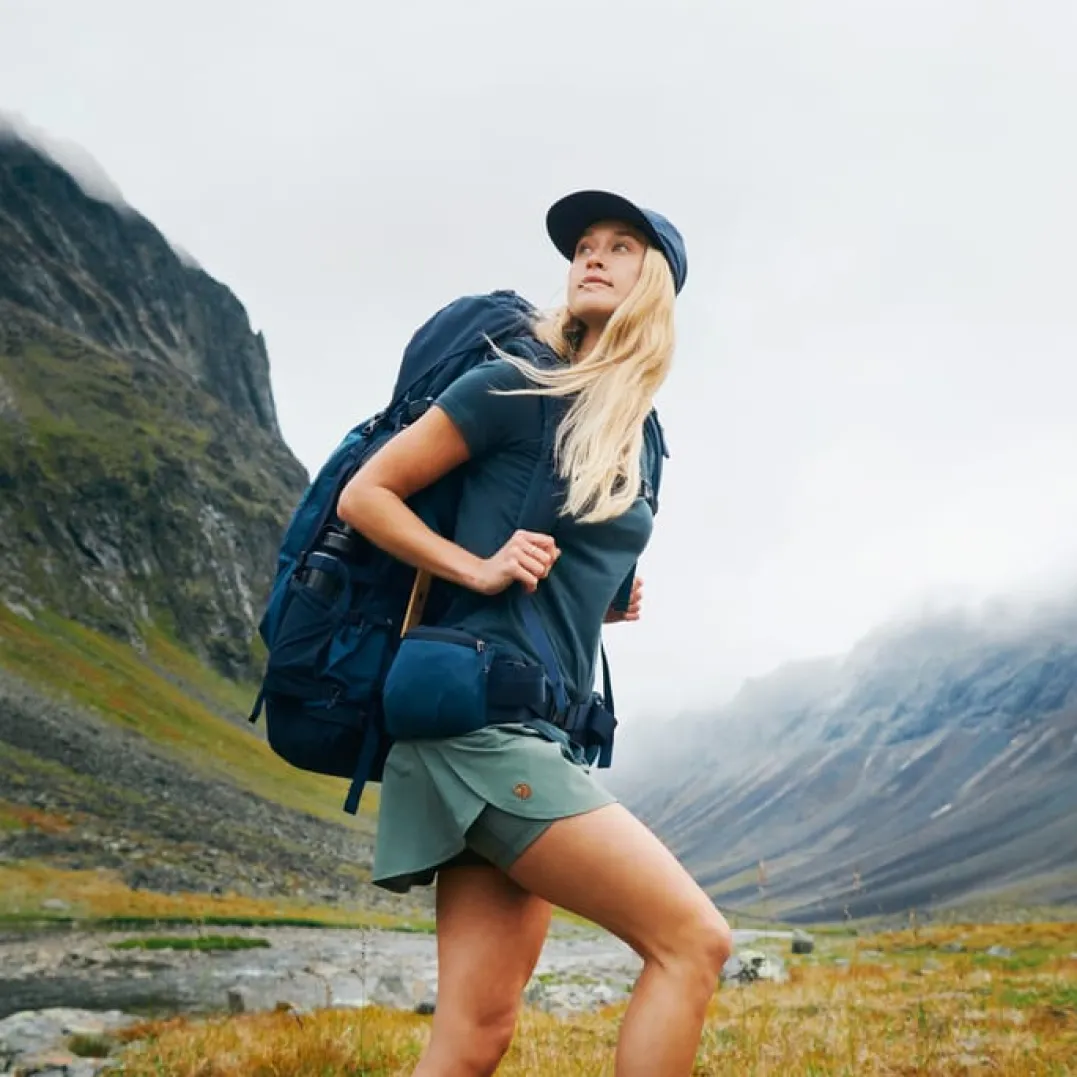 Fjällräven Women's Keb 72 Storm/Dark Navy