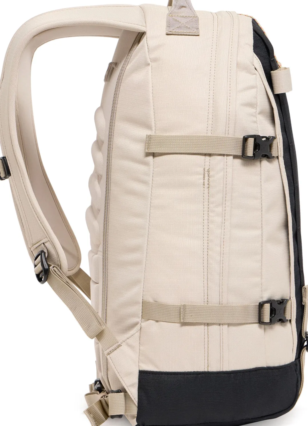 Haglöfs Tight Large True Black/chalk Beige