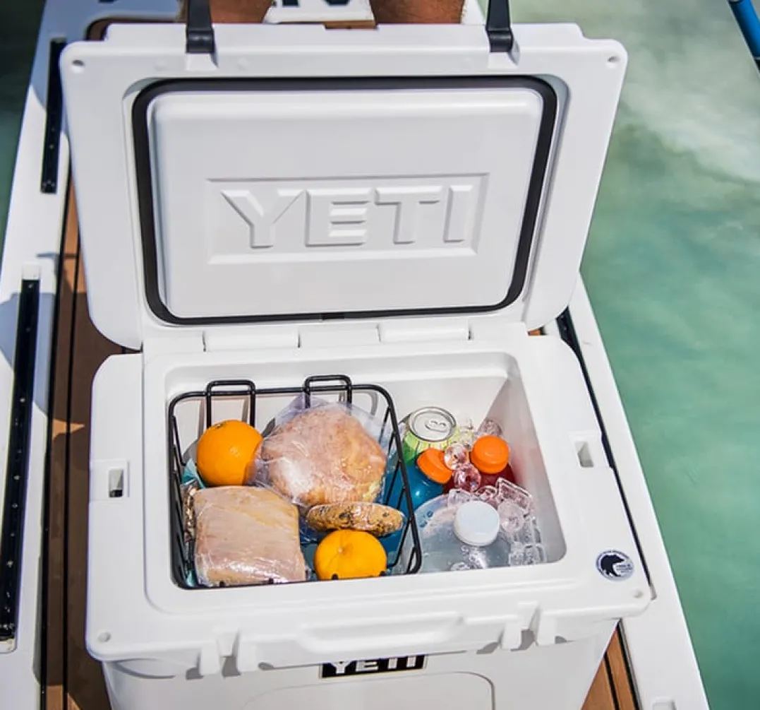 .hc{margin-bottom:16px}Yeti Tundra 35 Navy