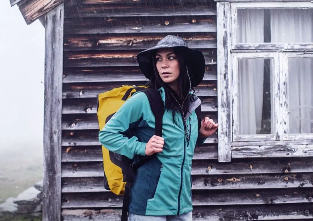 .he{margin-bottom:16px}Ortlieb Duffle 110 black