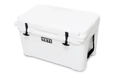 .he{margin-bottom:16px}Yeti Tundra 45 White