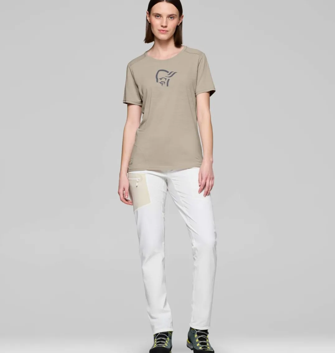 .hj{margin-bottom:16px}Norrøna Femund Equaliser Merino T- Shirt W'S Winter Twig