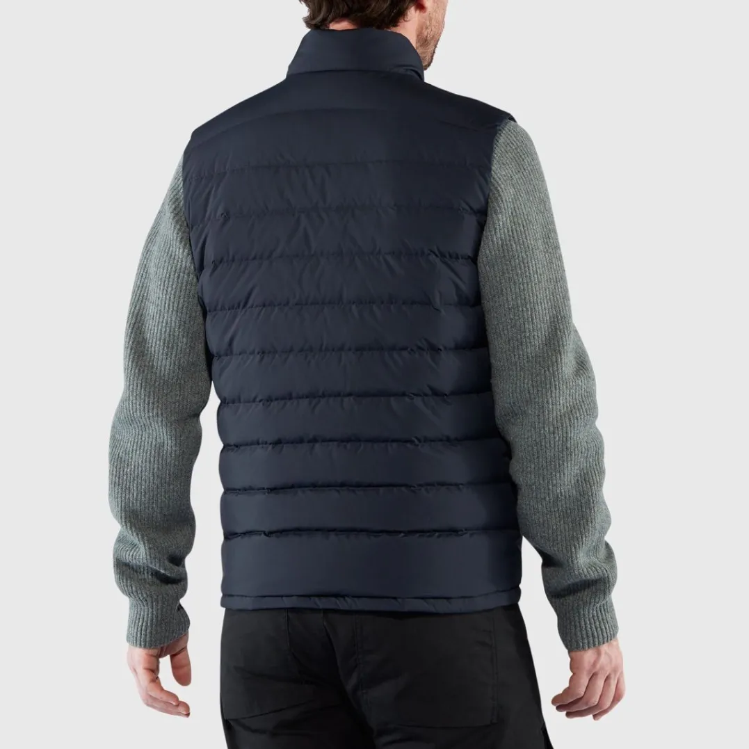 .ia{margin-bottom:16px}Fjällräven Men's Greenland Down Liner Vest Dark Navy
