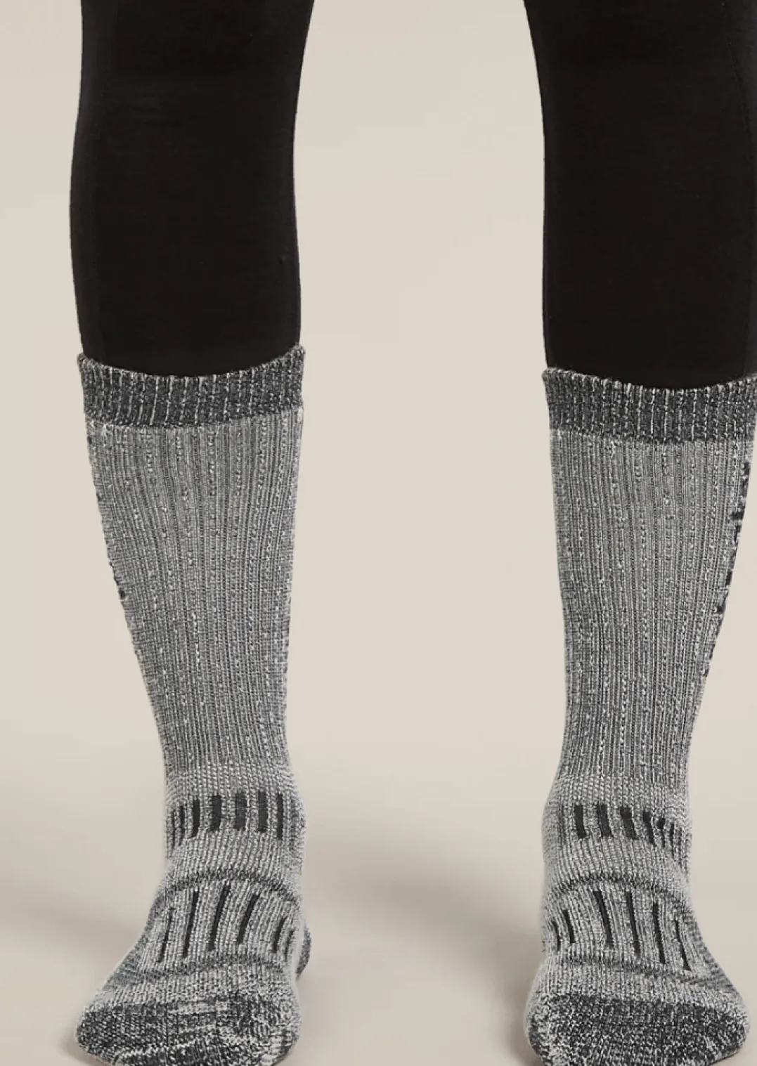 Icebreaker Women Merino Hike+ Mountaineer Mid Calf Jet Hthr/black