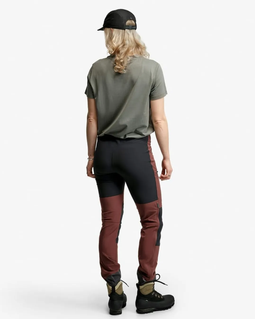.i8{margin-bottom:16px}Lundhags Women's Padje Stretch Pant Burgundy/black