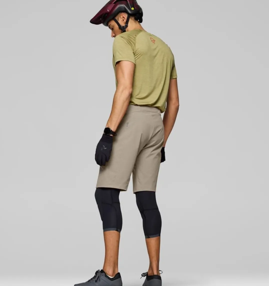 .i8{margin-bottom:16px}Norrøna Men's Fjørå Flex1 Light Shorts Winter Twig