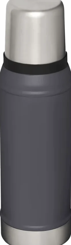 .i8{margin-bottom:16px}Stanley Classic Vacuum Bottle 0.75 L Charcoal