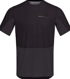 .iz{margin-bottom:16px}Norrøna Men's Senja Equaliser Lightweight T-ShirtCaviar