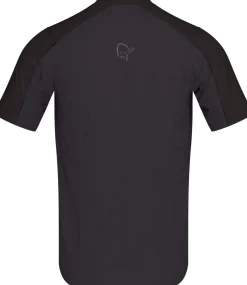 .iz{margin-bottom:16px}Norrøna Men's Senja Equaliser Lightweight T-ShirtCaviar