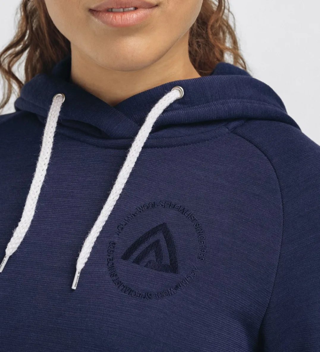 .jd{margin-bottom:16px}Aclima Women's FleeceWool V2 Hoodie Navy Blazer
