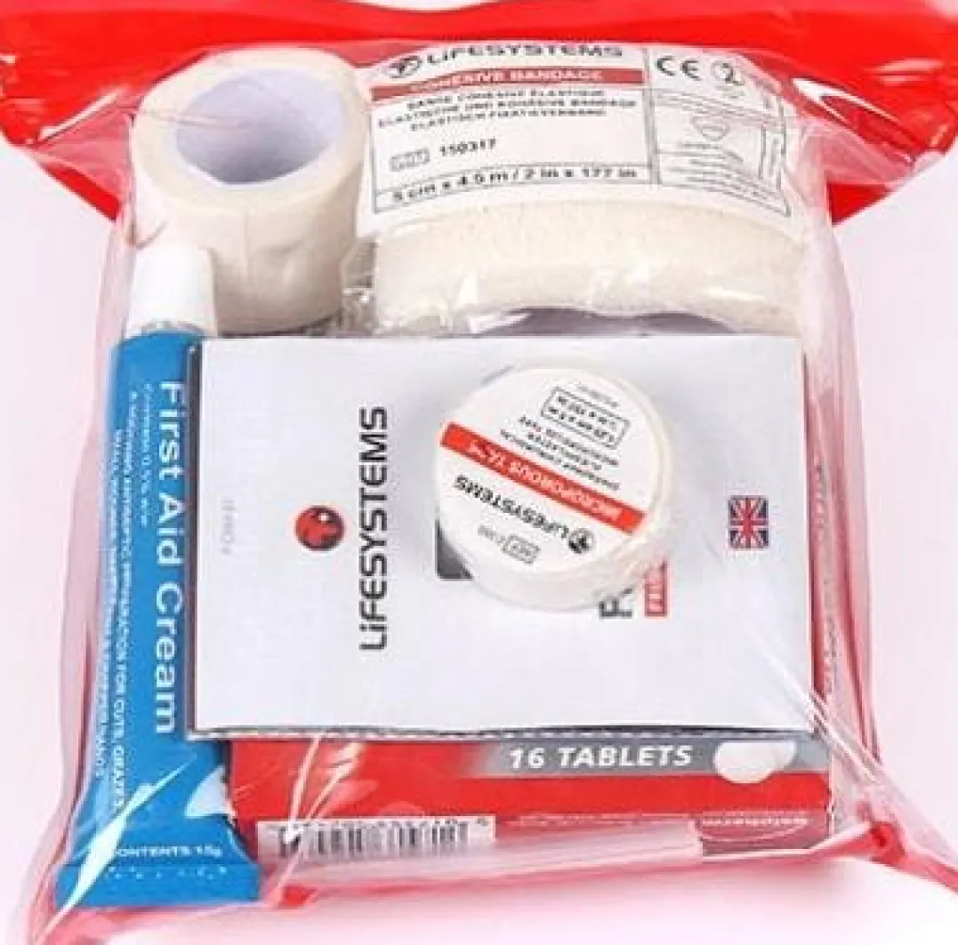 Lifesystems First Aid Light & Dry Pro Red