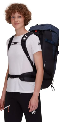 Mammut Trion 50 Women Marine-Black