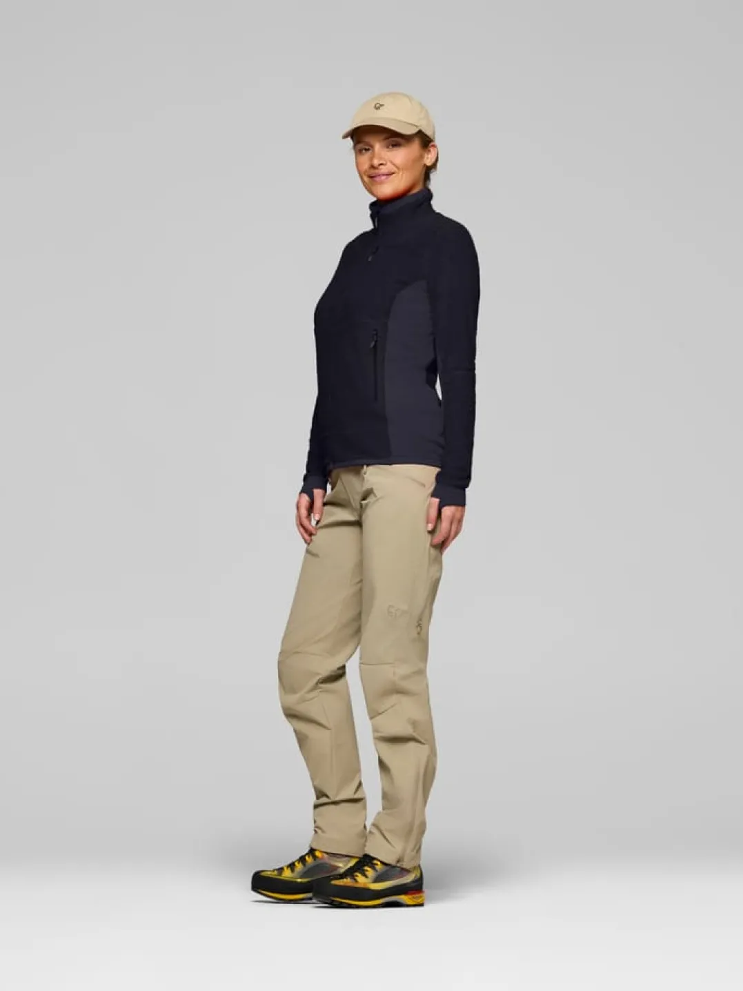 Norrøna Falketind Warm1 Active Jacket W'S Caviar Black