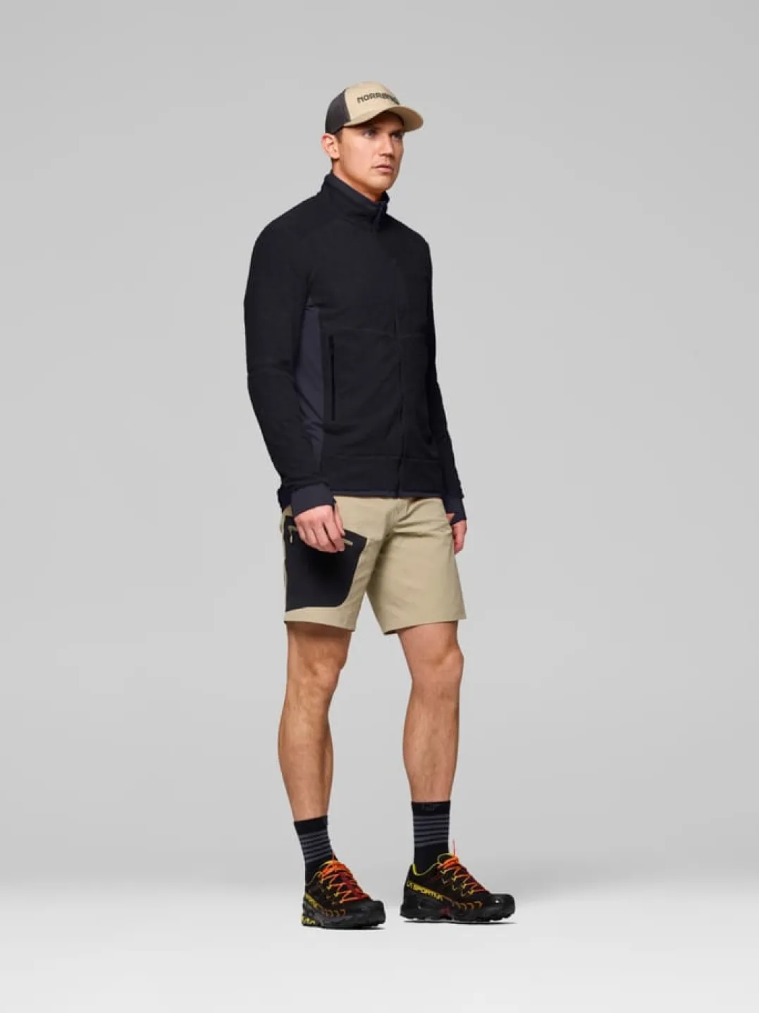 Norrøna Falketind Warm1 Active Jacket M'S Caviar Black