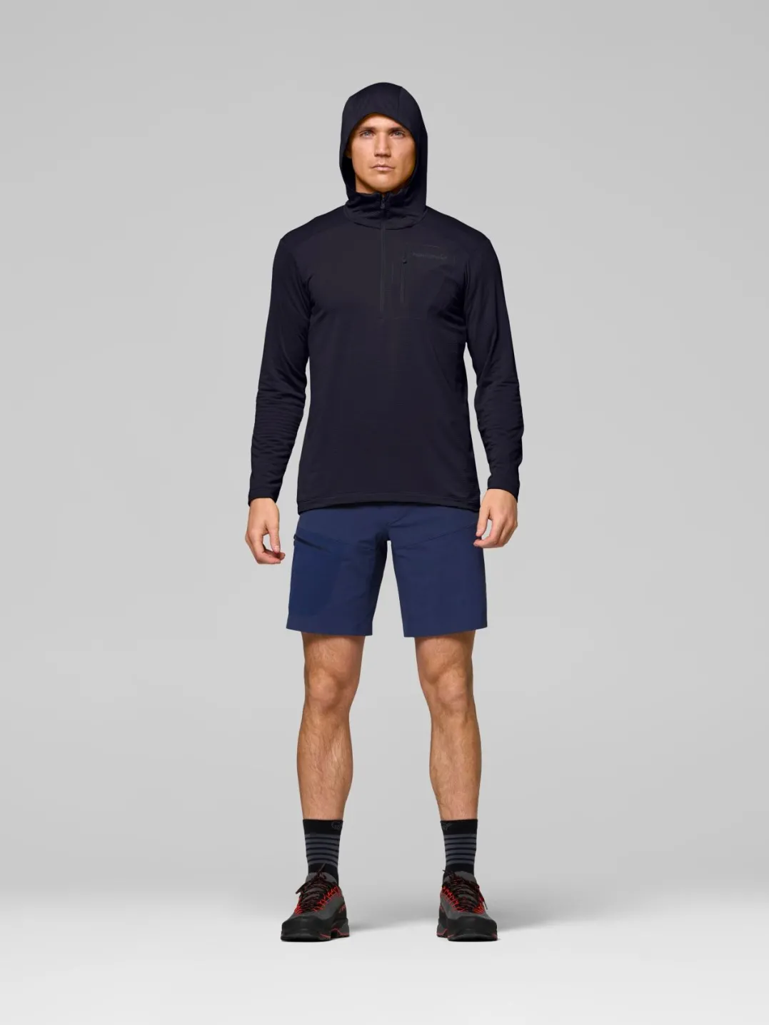 Norrøna Falketind Warm1 Hood M'S Caviar Black