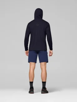 Norrøna Falketind Warm1 Hood M'S Caviar Black