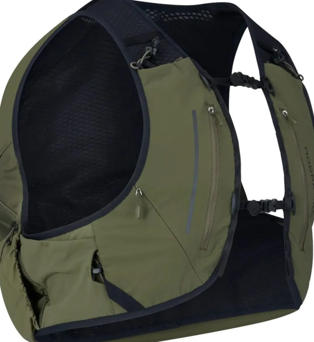 Norrøna Senja Econyl70 15L Pack Olive Night