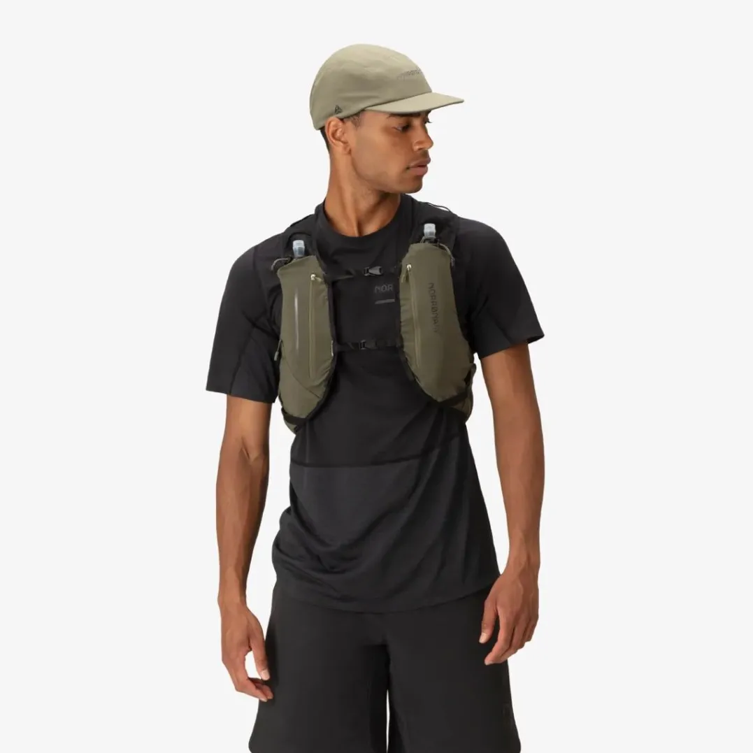 Norrøna Senja Econyl70 7l Pack Olive Night