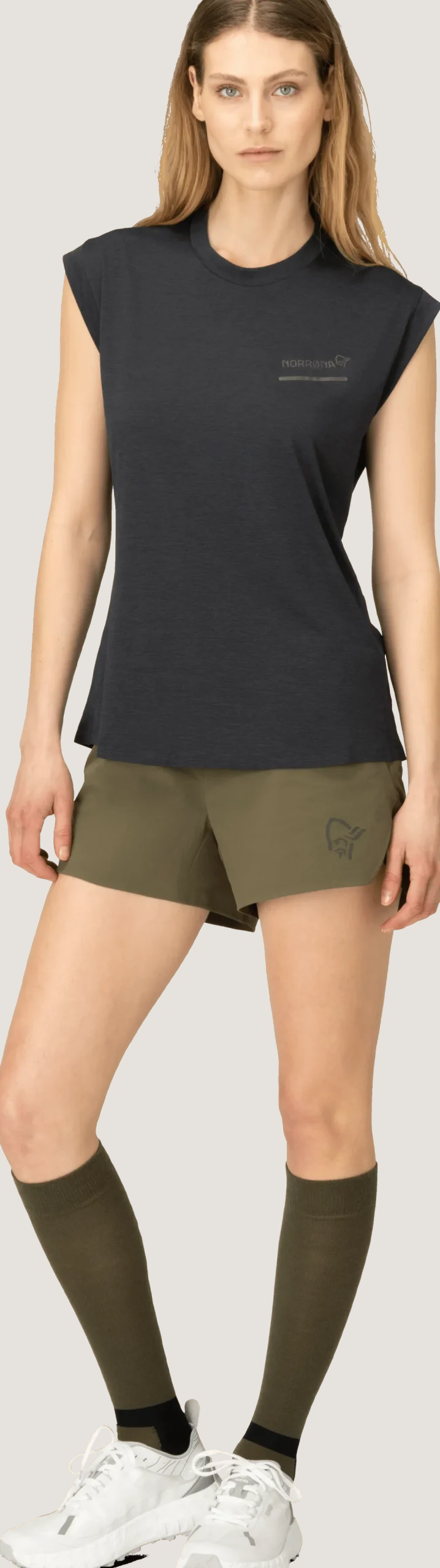 Norrøna Women's Senja Equaliser Sleeveless T-Shirt Caviar