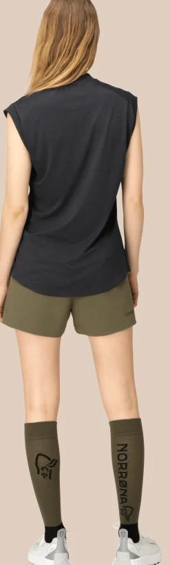 Norrøna Women's Senja Equaliser Sleeveless T-Shirt Caviar