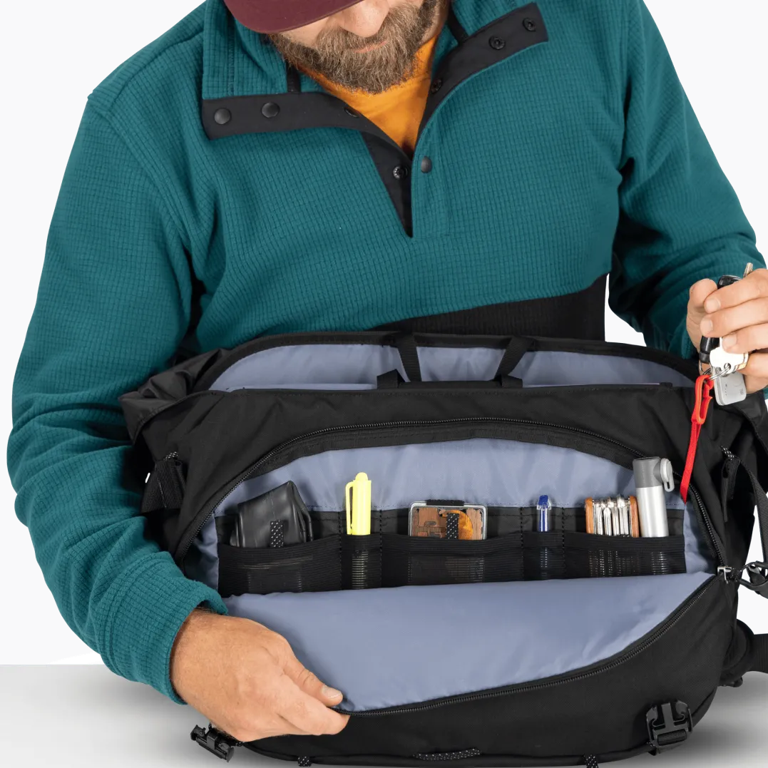 Osprey Metron 18 Messenger Black/Anchor Blue