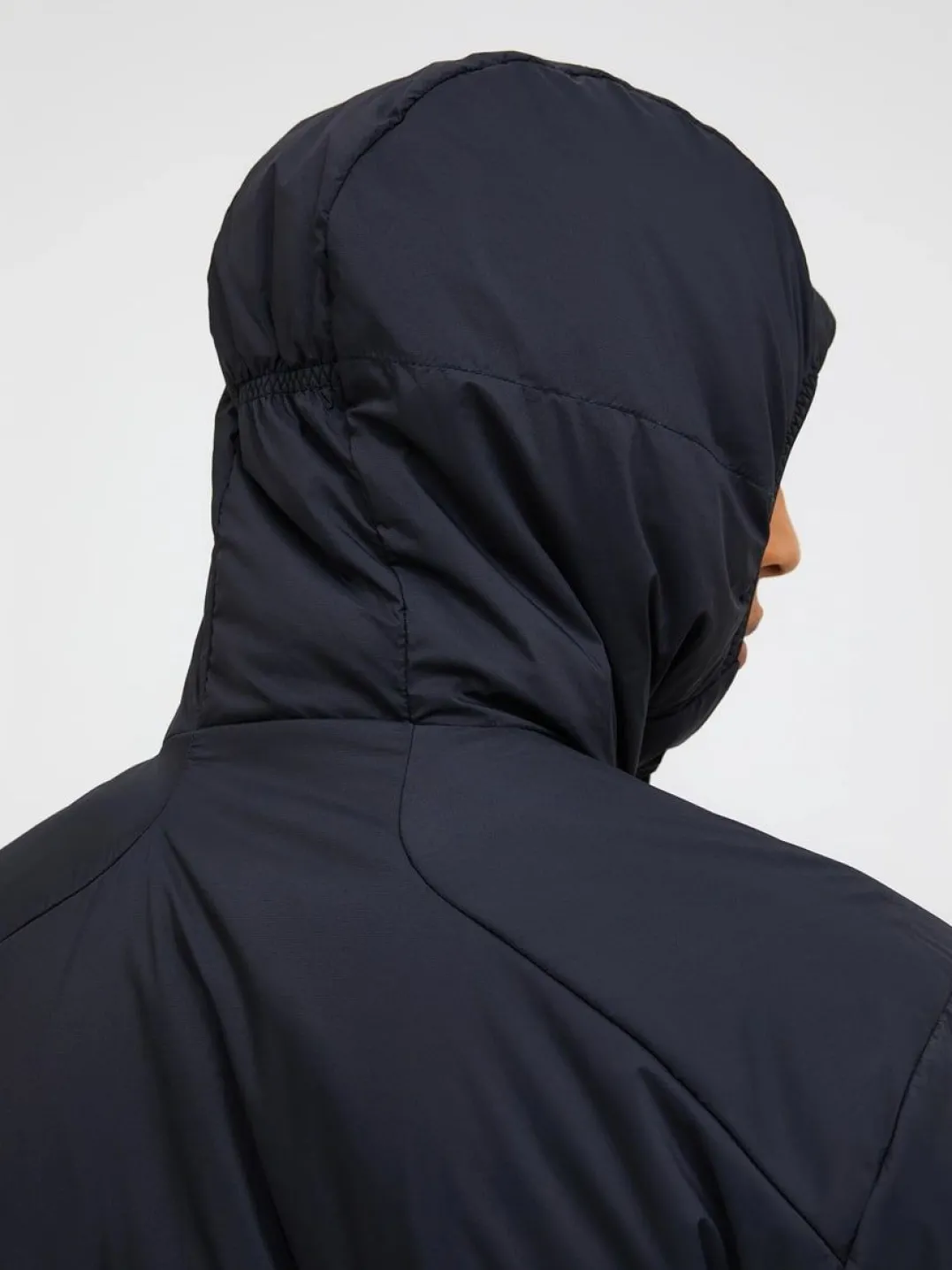 Peak Performance M Freelight Reversible Hood Black