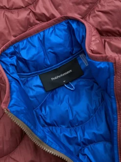 Peak Performance M Helium Utility Down Vest Wild Rouge