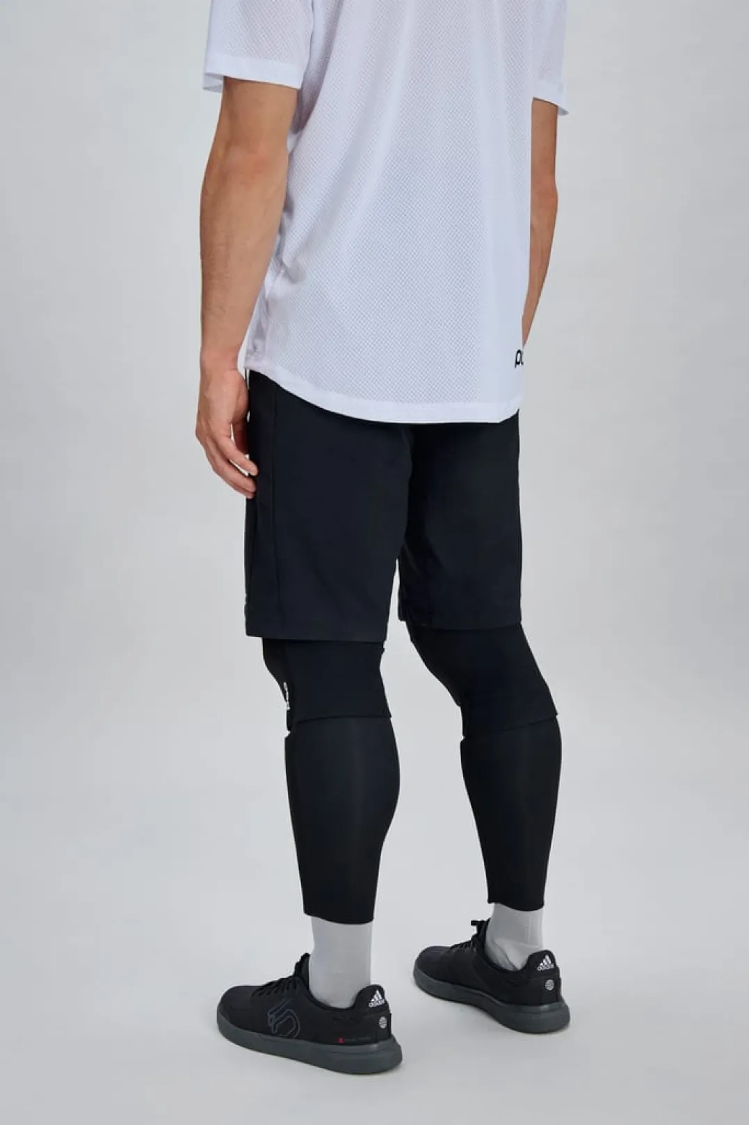 POC Men's Motion MTB Shorts Uranium Black